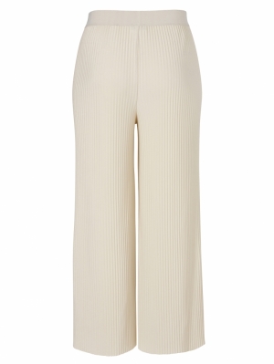  780 beige
