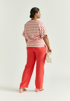 61100 2690 FIESTA RED