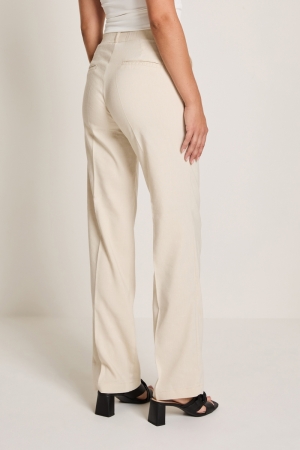 Hannah 230 - Sand - L3