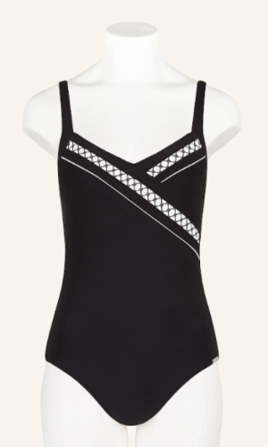 1881 740 077 black-white