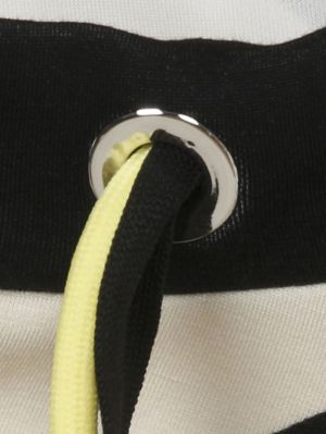  103 schwarz mul