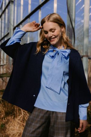 W26 70021 BL 16 BLUE LEGER