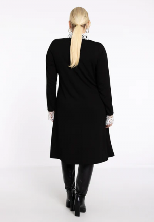 332738 210 black