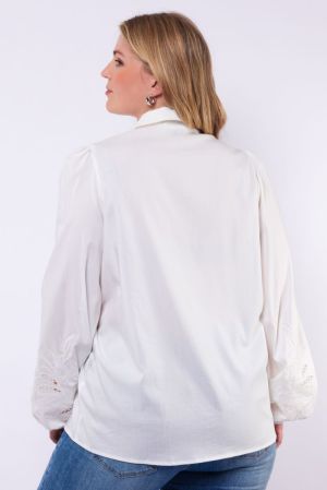 26ZXE01 011 Offwhite