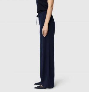 CHRISTY 198 dark blue