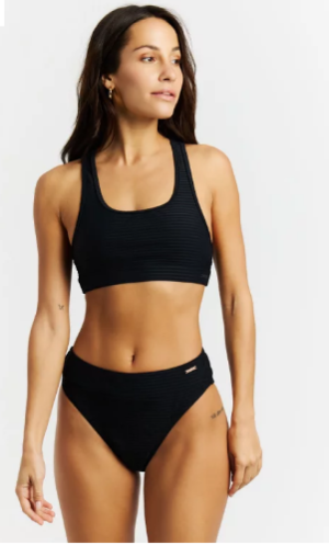 72661000 290 True Black
