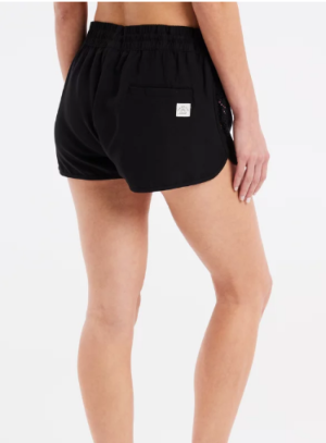 2691100 290 True Black