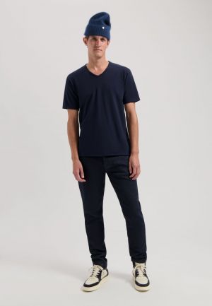  649 Dk. Navy