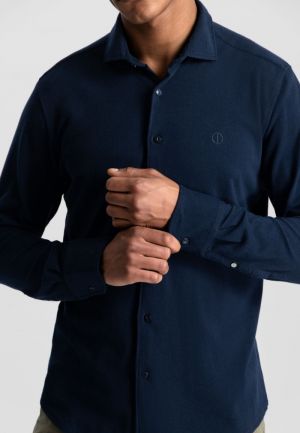  649 Dk. Navy