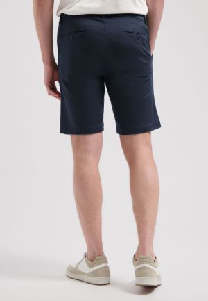  649 Dk. Navy