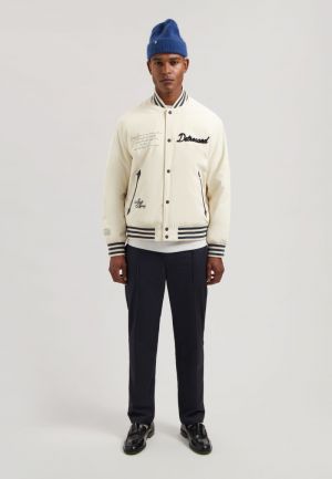  102 Offwhite