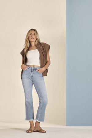 Mila (Mini Flare) D129 Used Sky