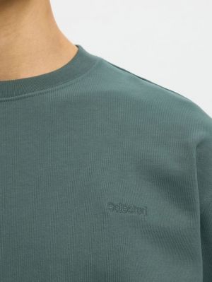 16100444 4936273 Green B