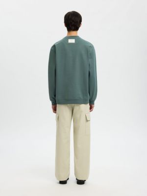 16100444 4936273 Green B