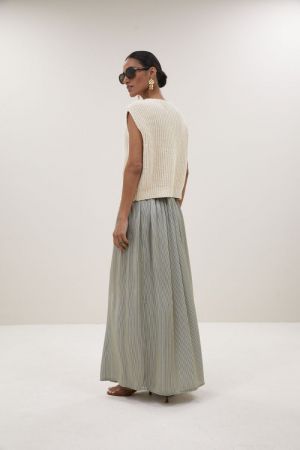 nori 232 almond