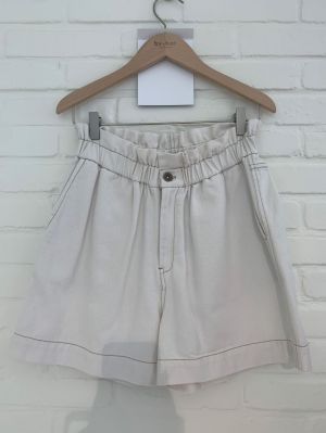 leon 041 cloud white