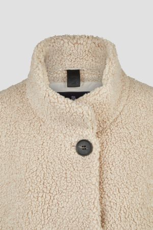  230 beige