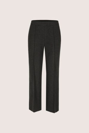  739 DARK GREY C