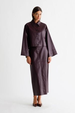  590 AUBERGINE