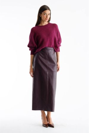  590 AUBERGINE
