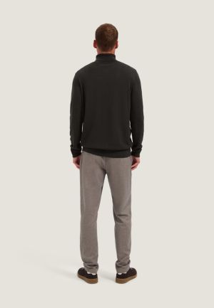  799 Dk. Brown