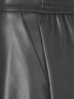  104 black