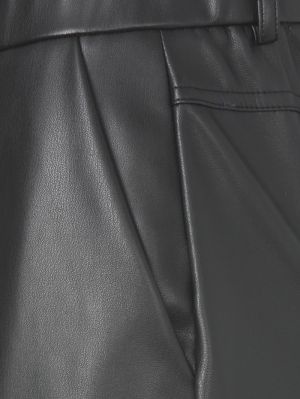  104 black