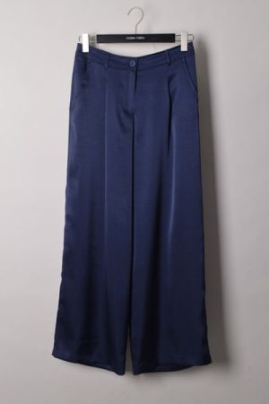 87 9 blauw