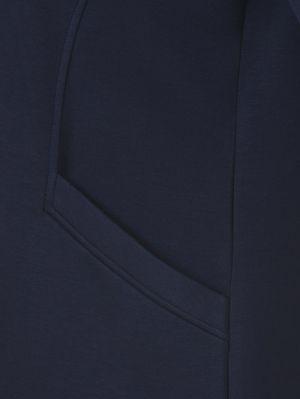  820 indigo