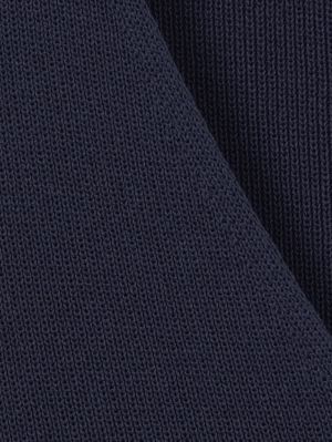  820 indigo