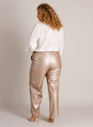 035 Warm White