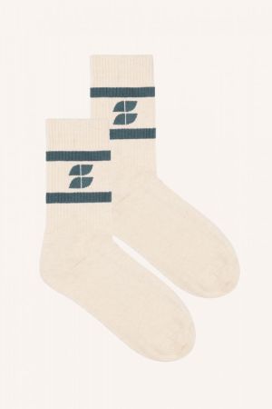 logo oyster 687 ocean