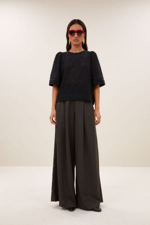 olivia lace 860 black