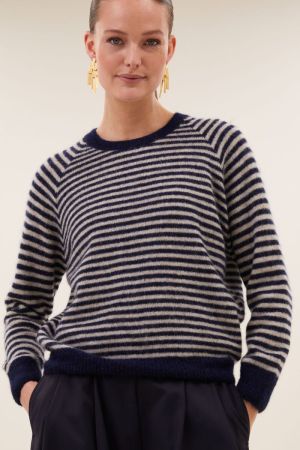 sally stripe 1650 midnight m
