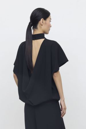 EFW260269 001 NERO