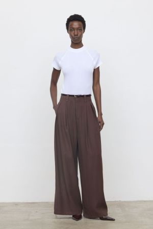 EFW260191 038 MARRONE