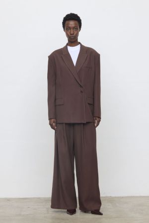 EFW260189 038 MARRONE