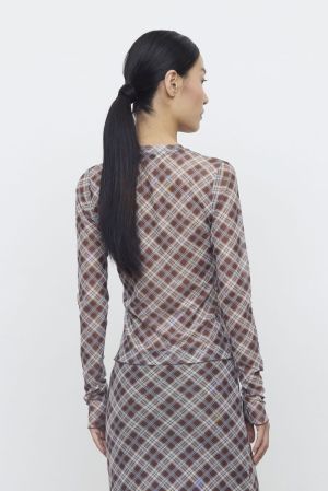 EFW260186 038 MARRONE