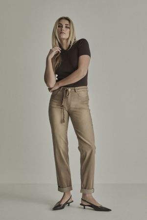 Bobby 204 - Camel - L