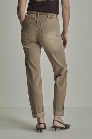 Bobby 204 - Camel - L