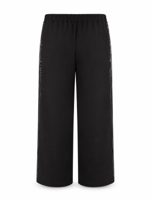 2220 09 Black