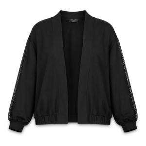 8220 09 Black