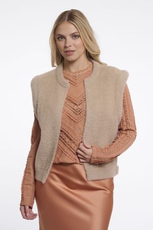 Elona.5002612 Oat